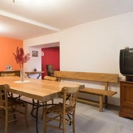 House Louis Marius Sablons (Gironde)